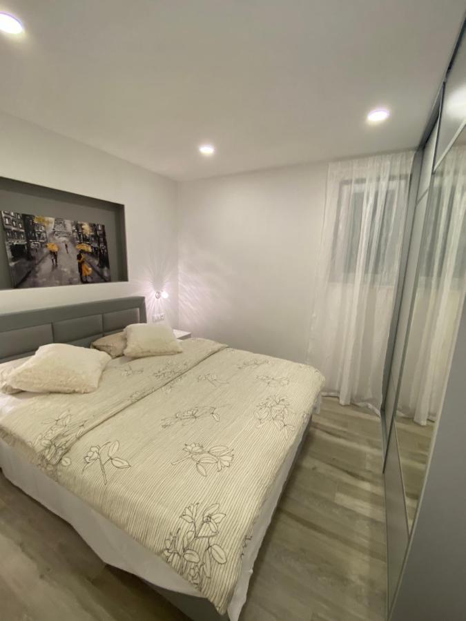 Apartment Bono Baska Voda Exterior photo